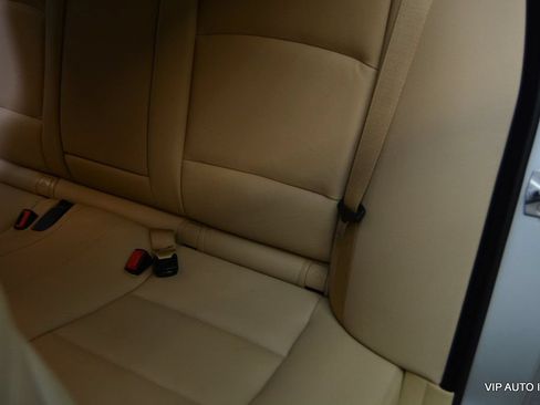 Used 2014 BMW 550i xDrive Sedan AWD/4WD image 23