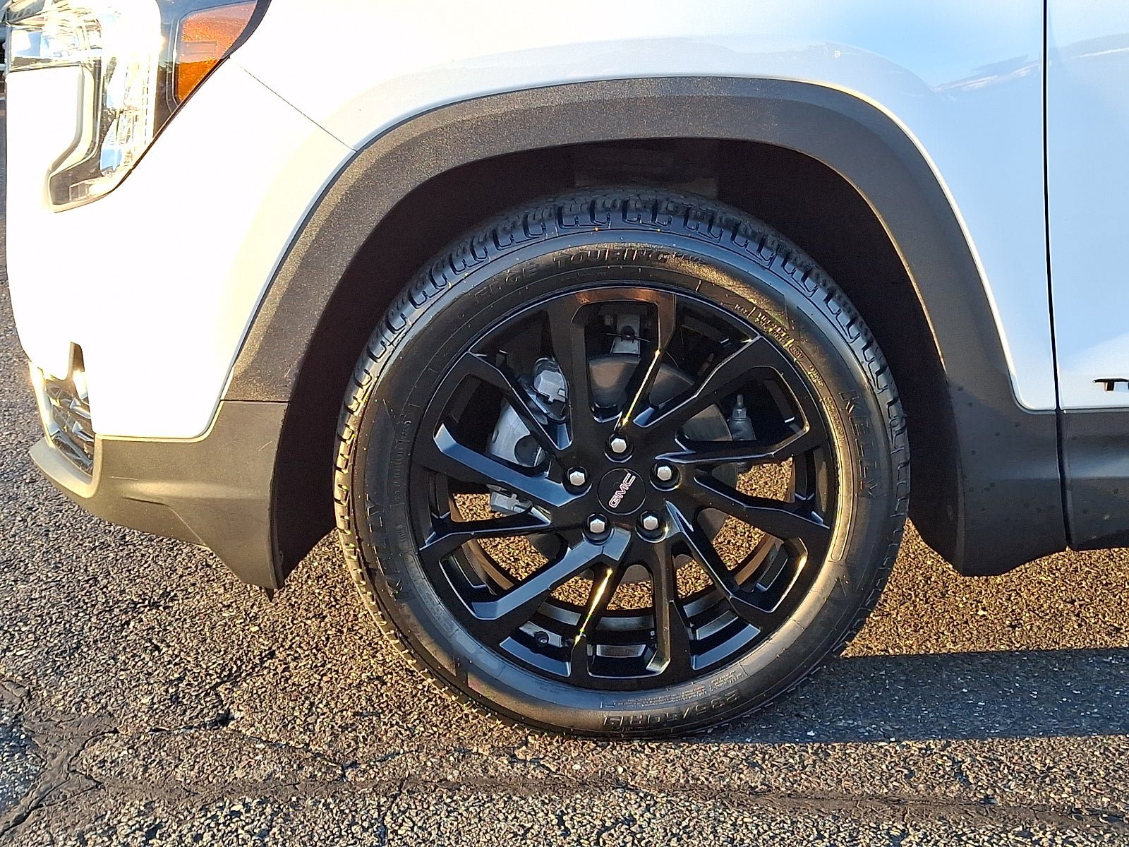 Certified 2024 GMC Terrain SLT w/ Elevation Edition AWD/4WD image 8