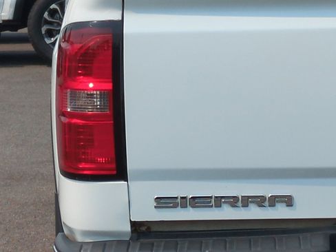 Used 2015 GMC Sierra 1500 SLT w/ SLT Crew Cab Value Package AWD/4WD image 44