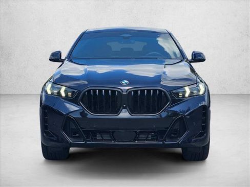 Used 2025 BMW X6 xDrive40i w/ Premium Package AWD/4WD image 2