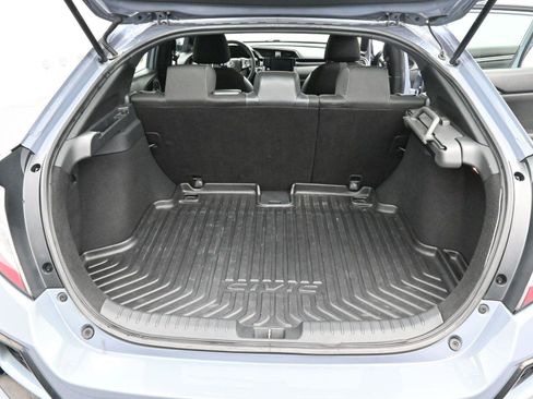 Used 2020 Honda Civic Sport image 9