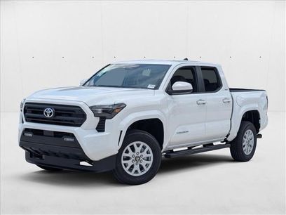 New 2025 Toyota Tacoma SR5