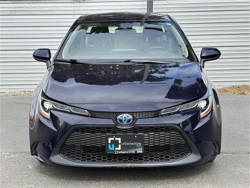 Used 2020 Toyota Corolla LE image 7