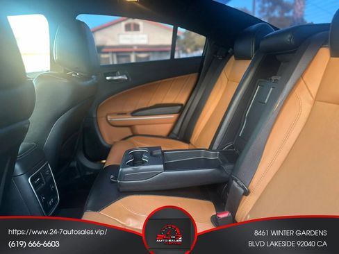 Used 2021 Dodge Charger SXT w/ Plus Group RWD image 18