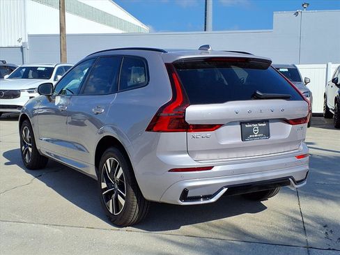 New 2026 Volvo XC60 B5 Core w/ Protection Package Premier image 5