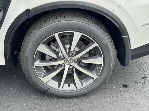 Certified 2026 Acura MDX SH-AWD w/ Technology Package image 5