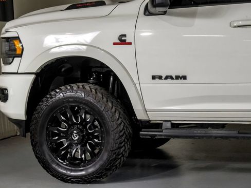 Used 2023 RAM 2500 Limited w/ Night Edition AWD/4WD image 13
