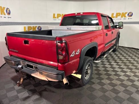 Used 2006 Chevrolet Silverado 2500 LT AWD/4WD image 3