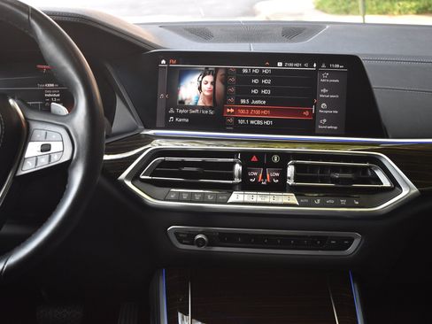 Used 2020 BMW X5 xDrive40i w/ Convenience Package image 32