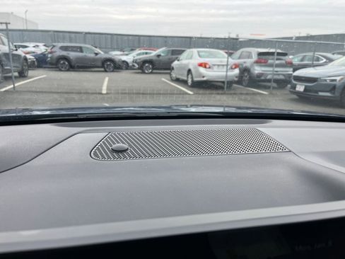 Used 2025 Kia K4 LXS image 18