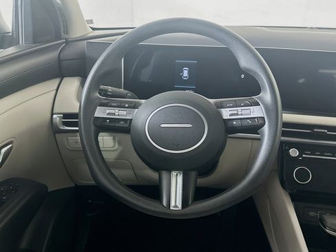 Used 2025 Hyundai Tucson SEL image 18