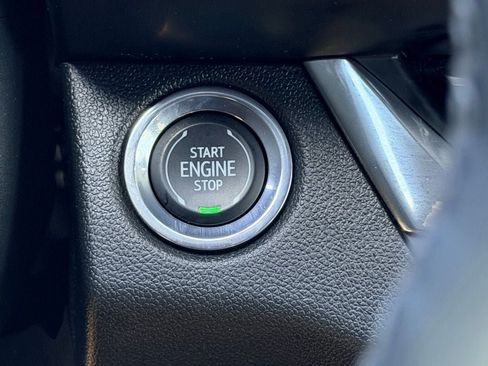 Used 2024 Buick Envista Preferred w/ Convenience I Package FWD image 23