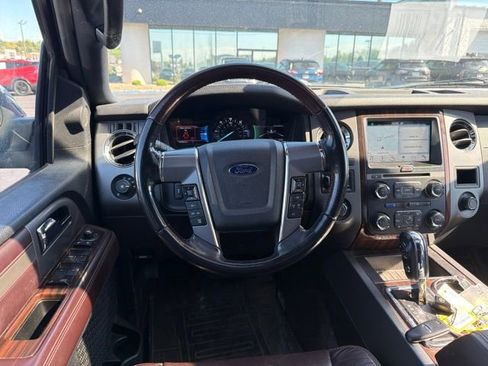 Used 2016 Ford Expedition Platinum AWD/4WD image 11