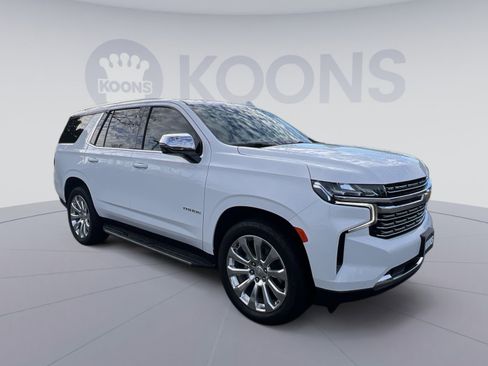 Used 2021 Chevrolet Tahoe Premier w/ Premium Package image 10