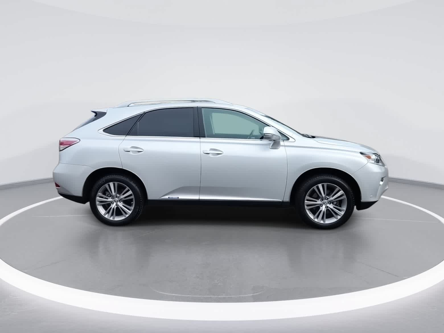 Used 2015 Lexus RX 450h AWD image 9