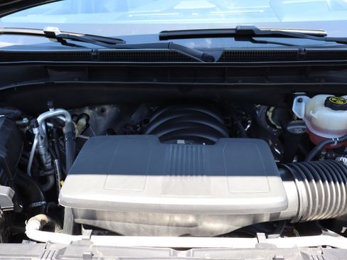 Used 2023 GMC Yukon XL Denali w/ Advanced Technology Package AWD/4WD image 42