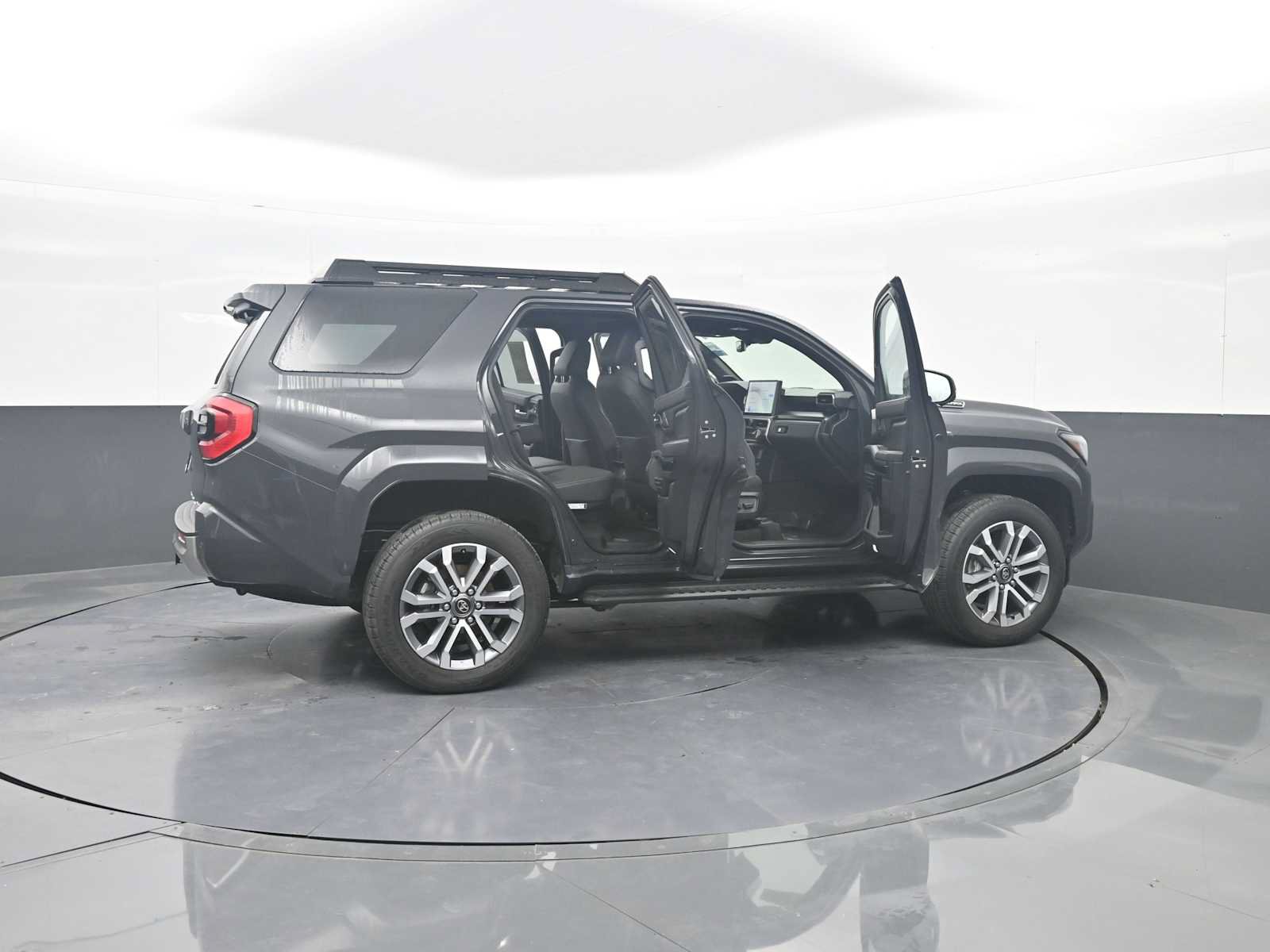 Used 2025 Toyota 4Runner Limited AWD/4WD image 53
