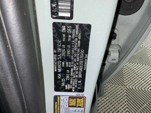 Used 2025 Kia K4 EX FWD image 24