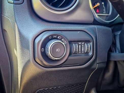 Used 2021 Jeep Wrangler Unlimited Sport AWD/4WD image 12