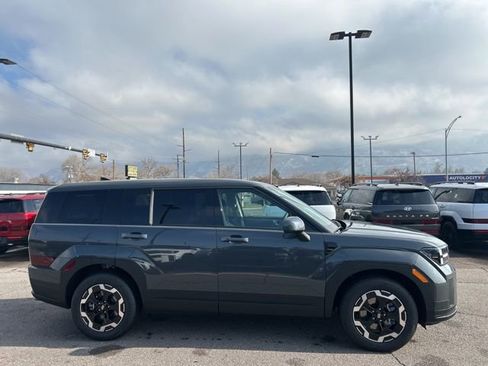 New 2026 Hyundai Santa Fe SE image 4