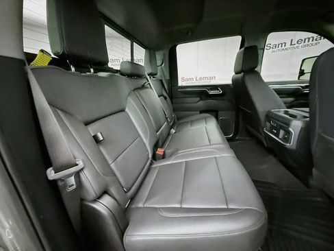 Used 2025 Chevrolet Silverado 3500 LTZ w/ LTZ Plus Package AWD/4WD image 29