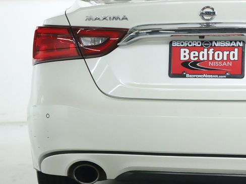 Used 2017 Nissan Maxima Platinum image 44