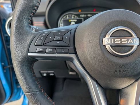 Used 2025 Nissan Versa SR FWD image 13