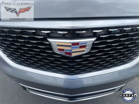 Used 2022 Cadillac XT6 Premium Luxury image 31