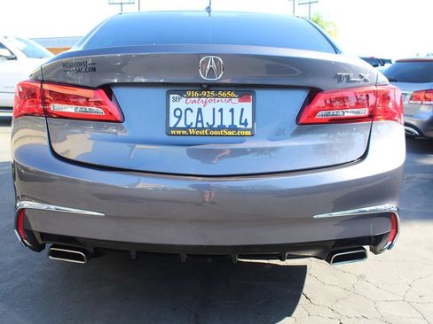 Used 2018 Acura TLX V6 w/ Technology Package FWD image 13
