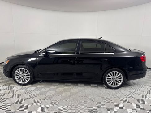Used 2013 Volkswagen Jetta SEL image 8