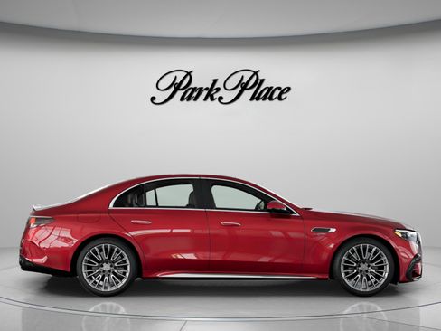 New 2026 Mercedes-Benz E 53 AMG e 4MATIC Sedan image 23