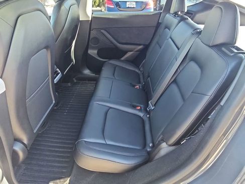 Used 2023 Tesla Model Y Performance image 20