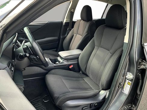 Used 2022 Subaru Legacy Premium image 21