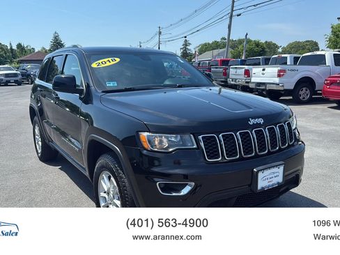 Used 2018 Jeep Grand Cherokee Laredo AWD/4WD image 1
