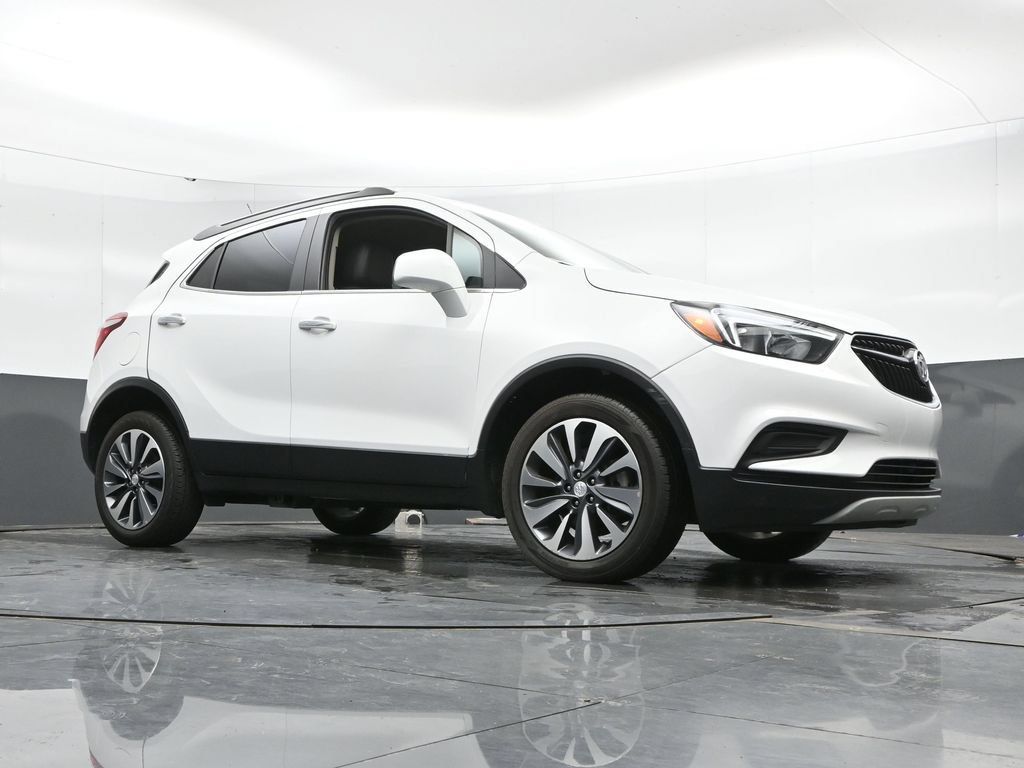 Used 2022 Buick Encore Preferred w/ Safety Package AWD/4WD image 43
