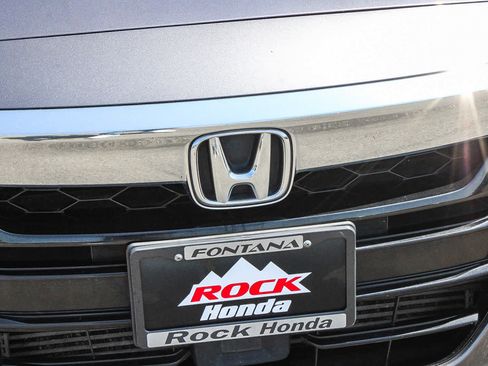 Used 2018 Honda Accord LX image 5