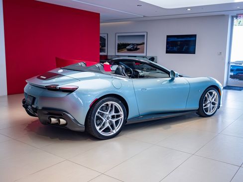 Used 2024 Ferrari Roma Spider image 6