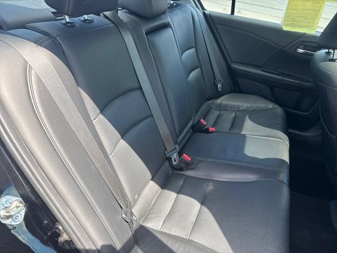 Used 2016 Honda Accord EX-L image 31