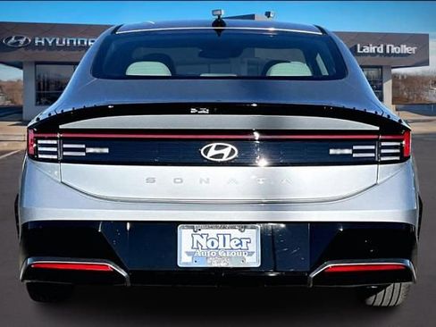 New 2026 Hyundai Sonata SEL FWD image 4
