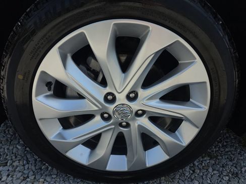 Used 2017 Buick Envision Premium AWD/4WD image 10