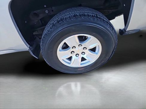 Used 2018 Chevrolet Silverado 1500 LT image 13