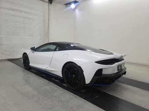 Used 2023 McLaren GT RWD image 5