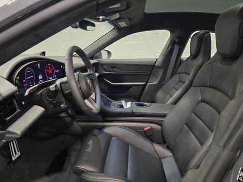 New 2026 Porsche Taycan GTS AWD/4WD image 15