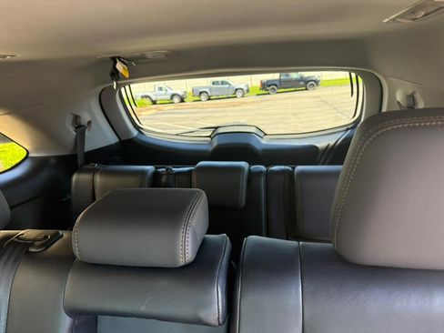 Used 2015 Toyota Highlander XLE image 28