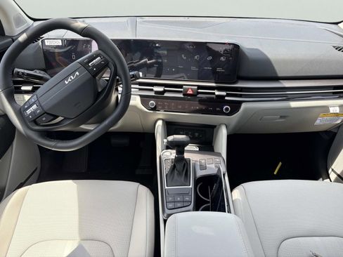 New 2026 Kia Sportage EX FWD image 13