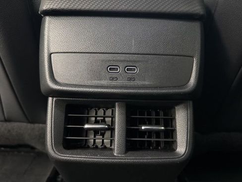 Used 2026 Chevrolet Equinox LT w/ Convenience Package II FWD image 26