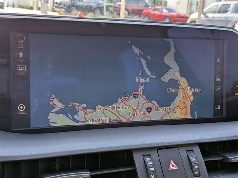 Used 2019 Lexus ES 300h w/ Premium Package image 23