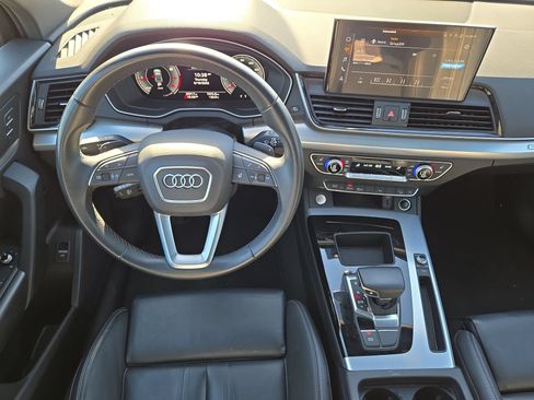 Used 2025 Audi Q5 2.0T Premium AWD/4WD image 14