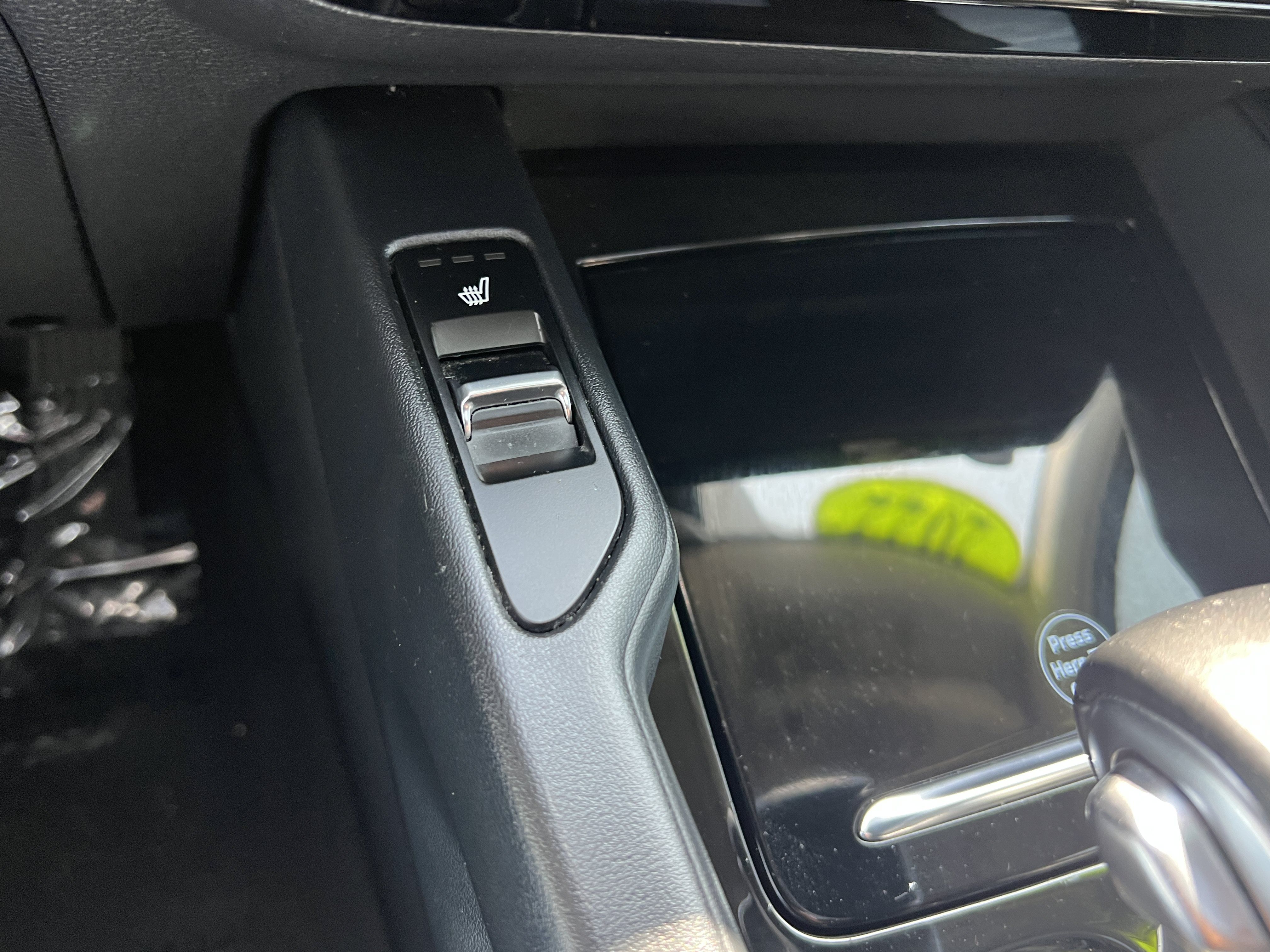 Used 2022 Kia Telluride S FWD image 34