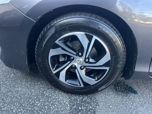 Used 2016 Honda Accord LX image 30